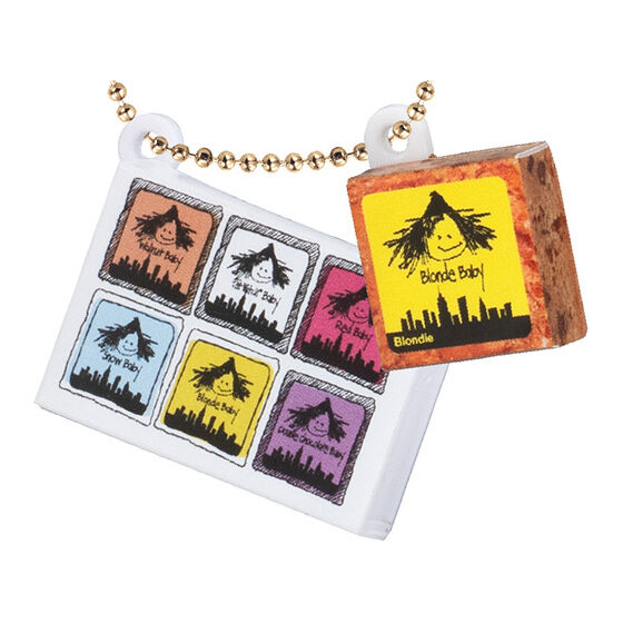 fatwitchnewyork_miniature_charm