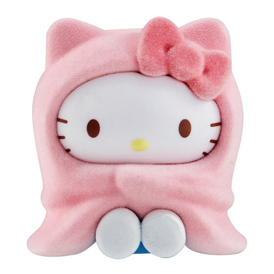 hello_kitty_and_friends_get_wrapped_in_a_blanket
