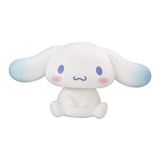 hello_kitty_and_friends_posing_figure